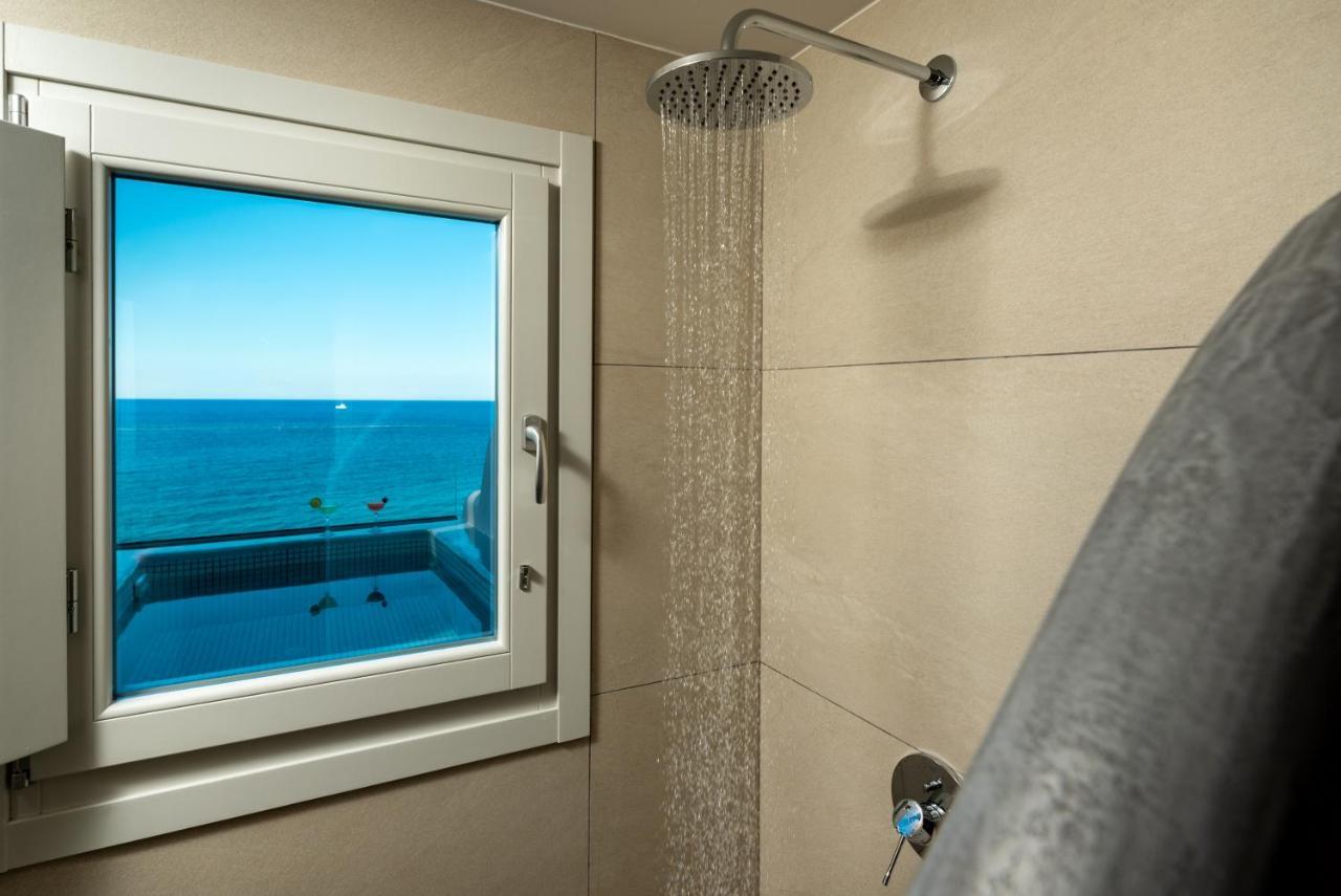 كارتيرادوس Neoma Luxury Suites المظهر الخارجي الصورة